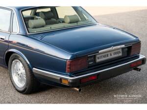 Bild 7/16 von Jaguar XJ 40 3.2 (1994)