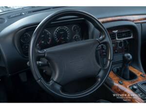 Immagine 14/39 di Aston Martin DB 7 (1999)