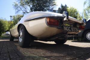 Image 41/50 de Jaguar Type E V12 (1972)