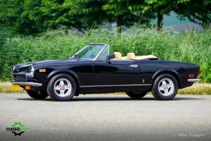 Image 17/42 of FIAT Spider 2000 (1981)