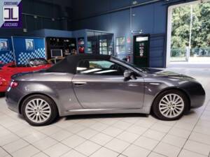 Bild 8/86 von Alfa Romeo Spider 2.2 JTS (2007)