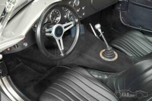 Afbeelding 4/19 van Superformance Cobra 427 (1965)