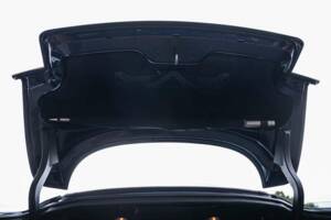 Bild 39/43 von Aston Martin V12 Vanquish (2003)