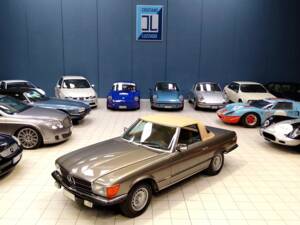 Bild 2/60 von Mercedes-Benz 380 SL (1982)