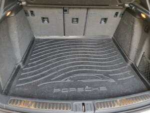 Image 8/8 of Porsche Macan (2017)