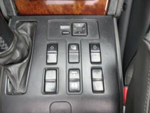 Bild 19/42 von Land Rover Range Rover 2.5 DSE (2000)