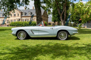 Image 70/78 of Chevrolet Corvette (1962)
