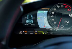 Image 19/37 of Ferrari SF90 Spider (2023)