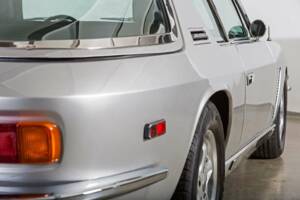 Image 9/20 of Jensen Interceptor  MK II (1971)