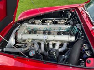 Bild 78/100 von Aston Martin DB 6 Vantage (1965)