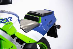 Image 39/50 of Kawasaki ZX-R 400 (1990)