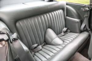 Afbeelding 25/30 van Aston Martin DB 4 (1959)