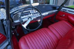 Image 28/50 of Citroën DS 21 Chapron (1963)