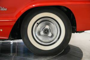 Image 17/44 of Dodge Polara (1965)