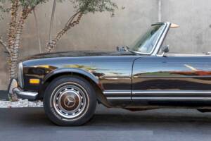 Immagine 15/36 di Mercedes-Benz 280 SL (1969)