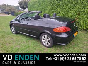 Bild 4/23 von Peugeot 307 CC 2.0i (2005)