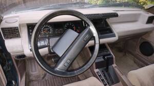 Bild 22/31 von Renault R 25 V6 (1984)