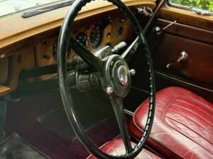 Image 10/17 of Bentley Mark VI 4.6 (1952)