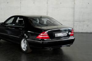 Bild 10/50 von Mercedes-Benz S 600 L (2001)