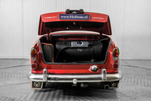 Image 46/50 of Volvo P 121 (1965)