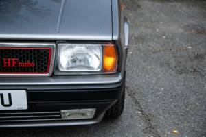 Imagen 41/50 de Lancia Delta 1.6 HF (1989)
