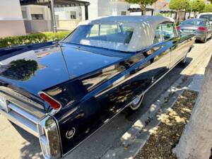Bild 26/34 von Cadillac Eldorado Biarritz Convertible (1963)