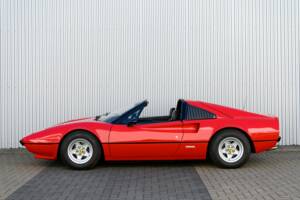 Bild 1/45 von Ferrari 308 GTSi (US) (1980)