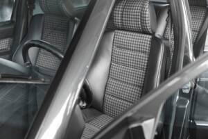 Imagen 33/50 de Mercedes-Benz 190 E 2.5-16 Evolution II (1990)