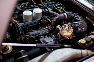 Image 23/23 de Ferrari 400 GT (1979)
