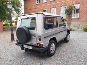 Image 5/9 of Mercedes-Benz 300 GD (SWB) (1988)