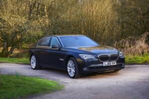Bild 1/50 von BMW 760Li (2011)