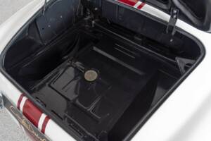 Image 37/40 of Mercedes-Benz 190 SL (1955)