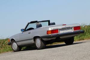 Image 15/50 de Mercedes-Benz 560 SL (1988)