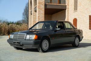 Imagen 1/45 de Mercedes-Benz 190 E (1989)