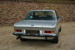 Image 26/50 of BMW 3.0 CSi (1974)