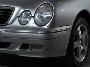Afbeelding 10/34 van Mercedes-Benz E 430 4MATIC (2001)