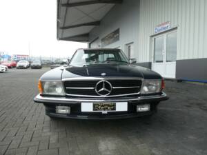 Image 2/25 of Mercedes-Benz 560 SL (1989)