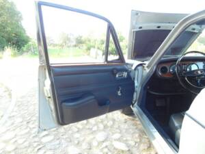 Image 57/60 of Jaguar XJ 6 4.2 (1972)
