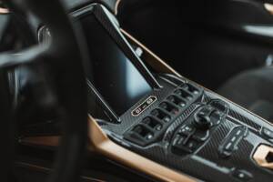 Image 35/68 of Lamborghini Sián FKP 37 (2021)