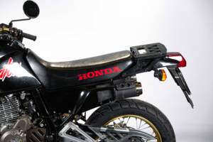 Image 16/38 de Honda NX 650 Dominator (1988)