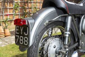 Immagine 22/34 di Norton Dominator 99 (1956)