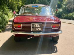 Image 5/48 of Alfa Romeo Giulia 1600 GT Junior (1972)