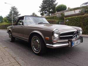 Bild 3/41 von Mercedes-Benz 280 SL (1971)