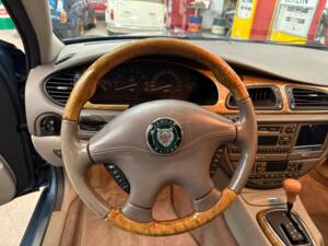 Imagen 7/15 de Jaguar S-Type 3.0 V6 (2000)