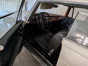 Afbeelding 5/6 van Mercedes-Benz 280 SE (1970)