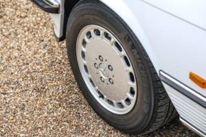 Image 12/35 of Mercedes-Benz 300 SL (1989)