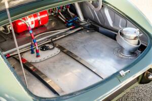 Afbeelding 16/20 van Jaguar E-Type "Semi-Lightweight" (1965)