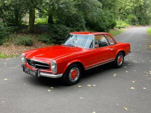 Image 1/12 of Mercedes-Benz 230 SL (1964)