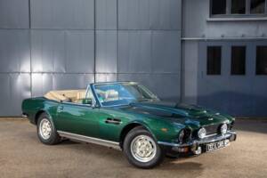 Image 5/20 of Aston Martin V8 (1981)