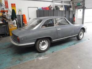 Image 20/26 of Alfa Romeo 2600 Sprint (1962)